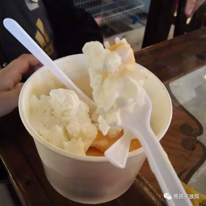 能在异国被警察抓也没谁了吧？这是我的清迈，和你去的不一样！