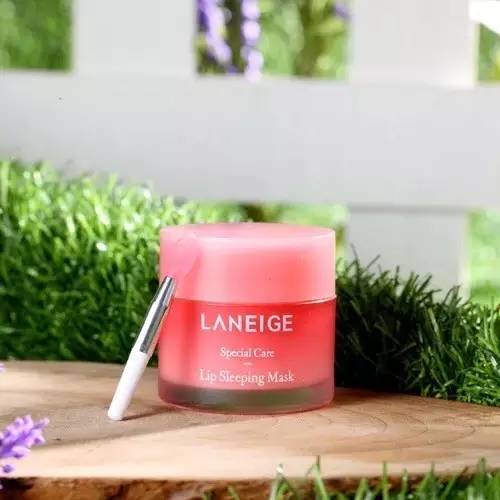 怎么拥有韩剧女主的妆容,你和女主角之间只差一套韩系大衣