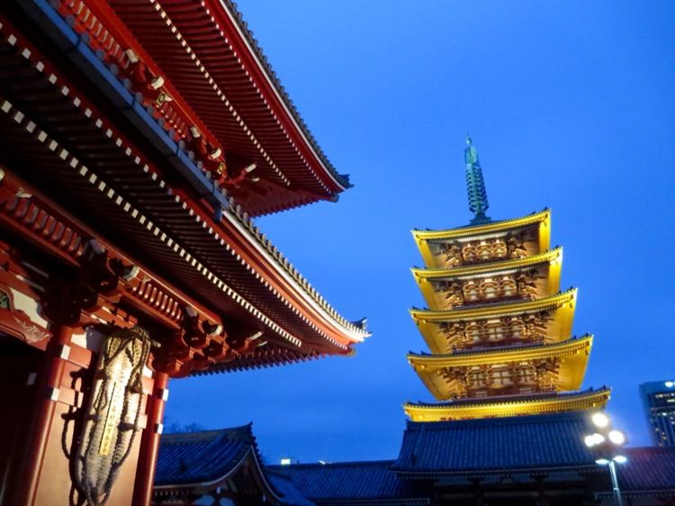 旅行是孤独的人在寻找的方式,旅行是我一辈子都愿意做的事