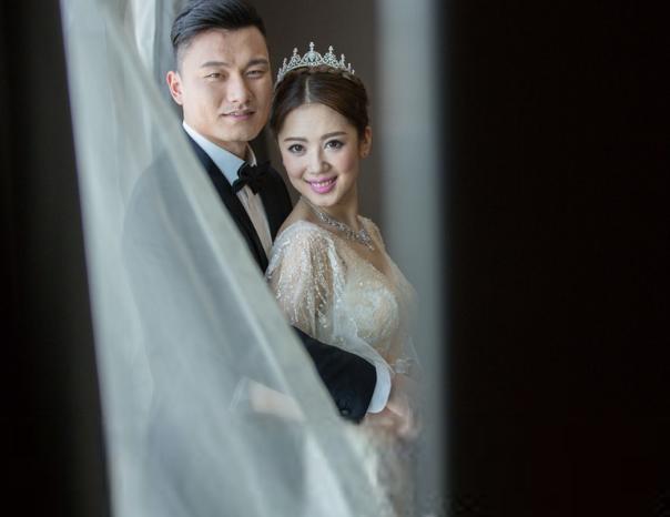 易建联税后年薪多少,易建联拿的最高工资