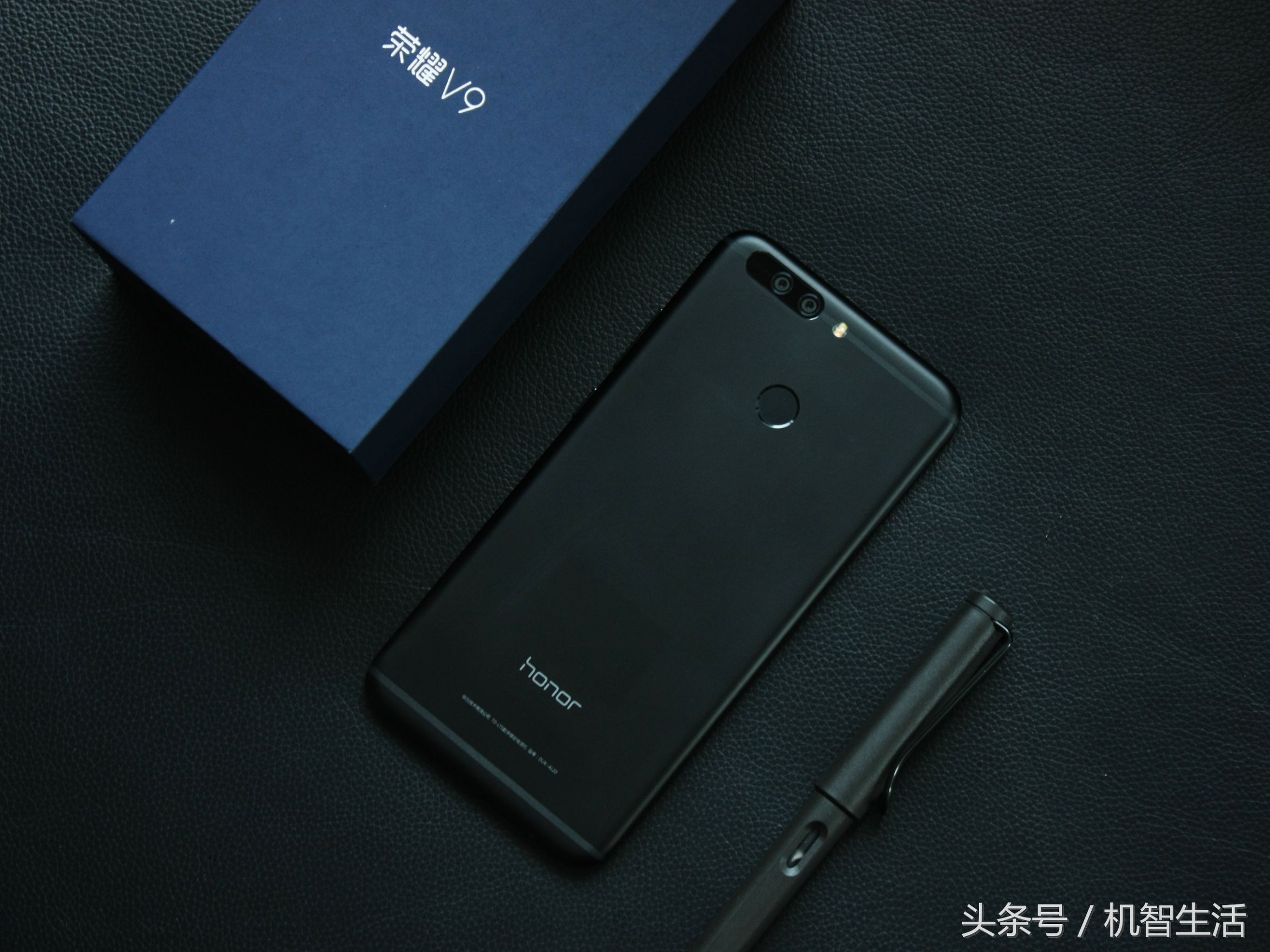 荣耀v9对比nova2s,荣耀v9升级鸿蒙系统后评测