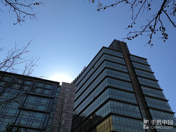 华为p10是徕卡镜头吗,华为p10拍照优缺点