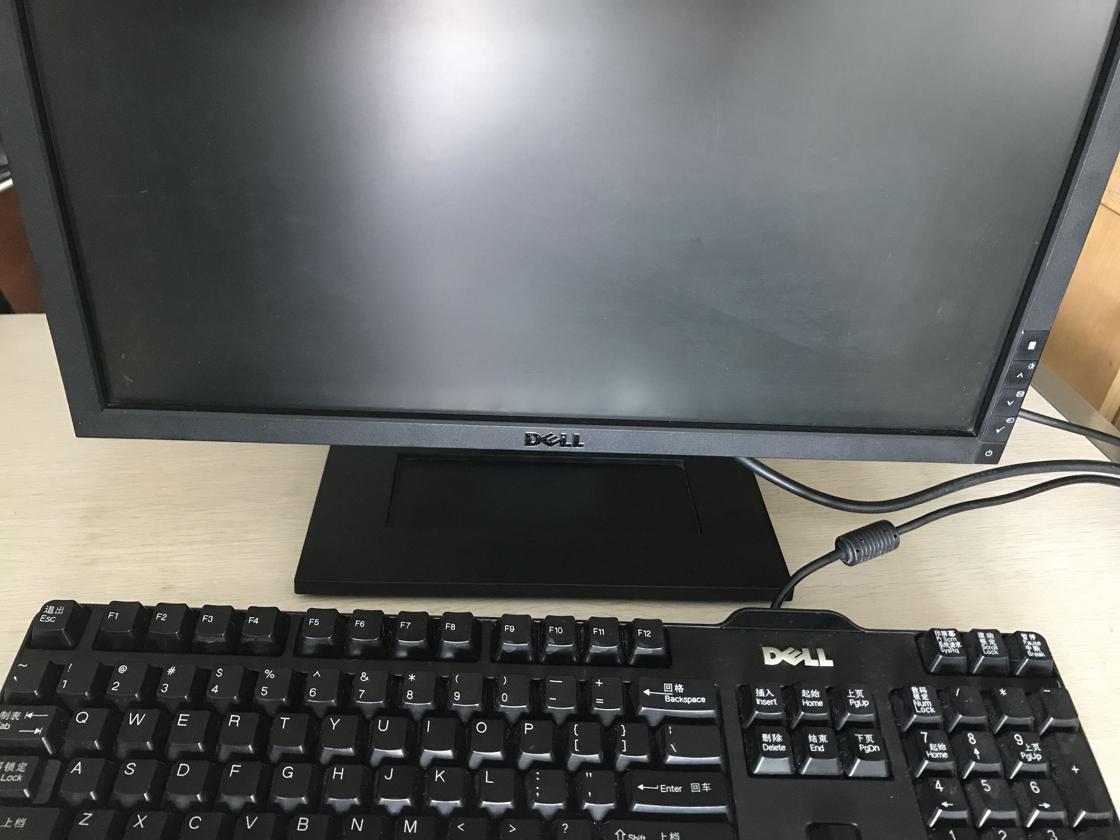 闲鱼买二手显示器有什么坑,闲鱼二手显示器值得买吗