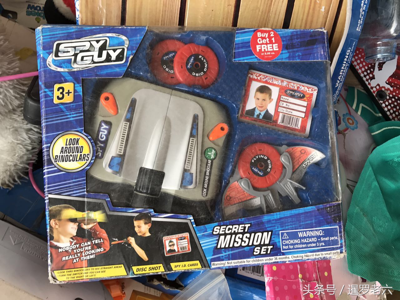 曼谷必买的小玩具,曼谷旧玩具市场