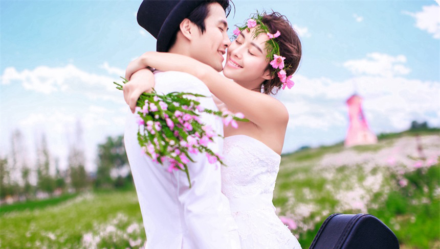 薰衣草的浪漫花语和寓意,薰衣草花语和寓意是什么