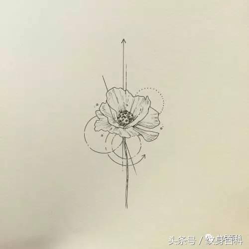 做好人还是做坏人全在自己,这就是*粟罂**和纹身