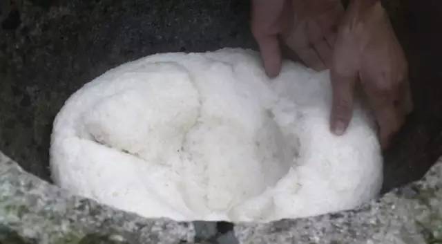 80后老师辞职回乡创业,80后教师辞职卖肉夹馍