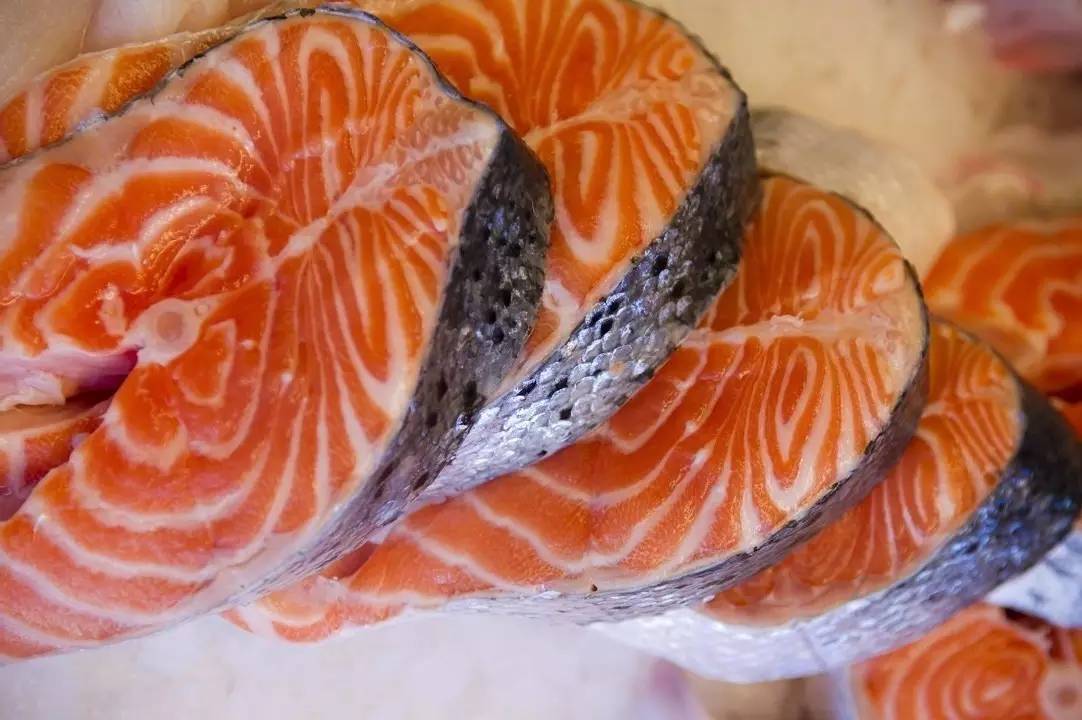 三文鱼挪威哪里好吃,见识一下挪威美食