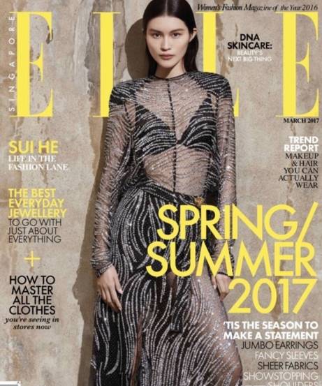 好多人撞衫,刘雯何穗露脐装