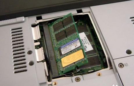 笔记本内存条怎么装固态,笔记本装两个不同大小的内存条