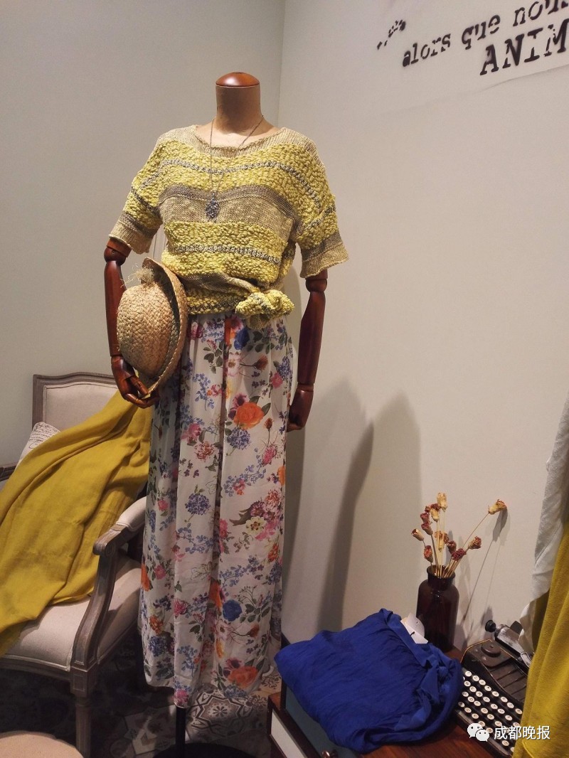 杩囪妭鏃剁殑濂ヨ幈,濂ヨ幈杩囪妭娲诲姩