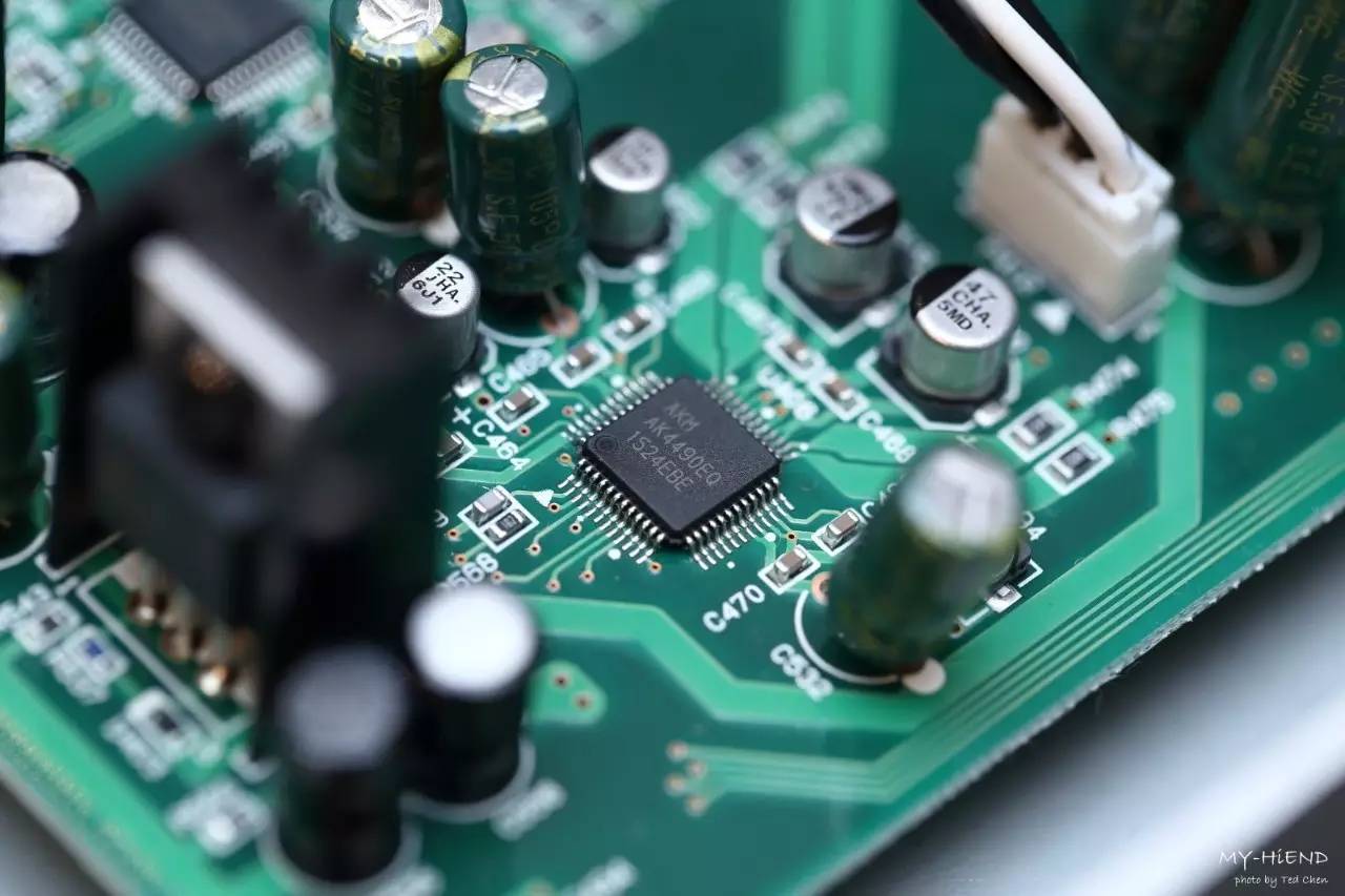 声音干净透明解析强:ESOTERICN-05网络*放播**器