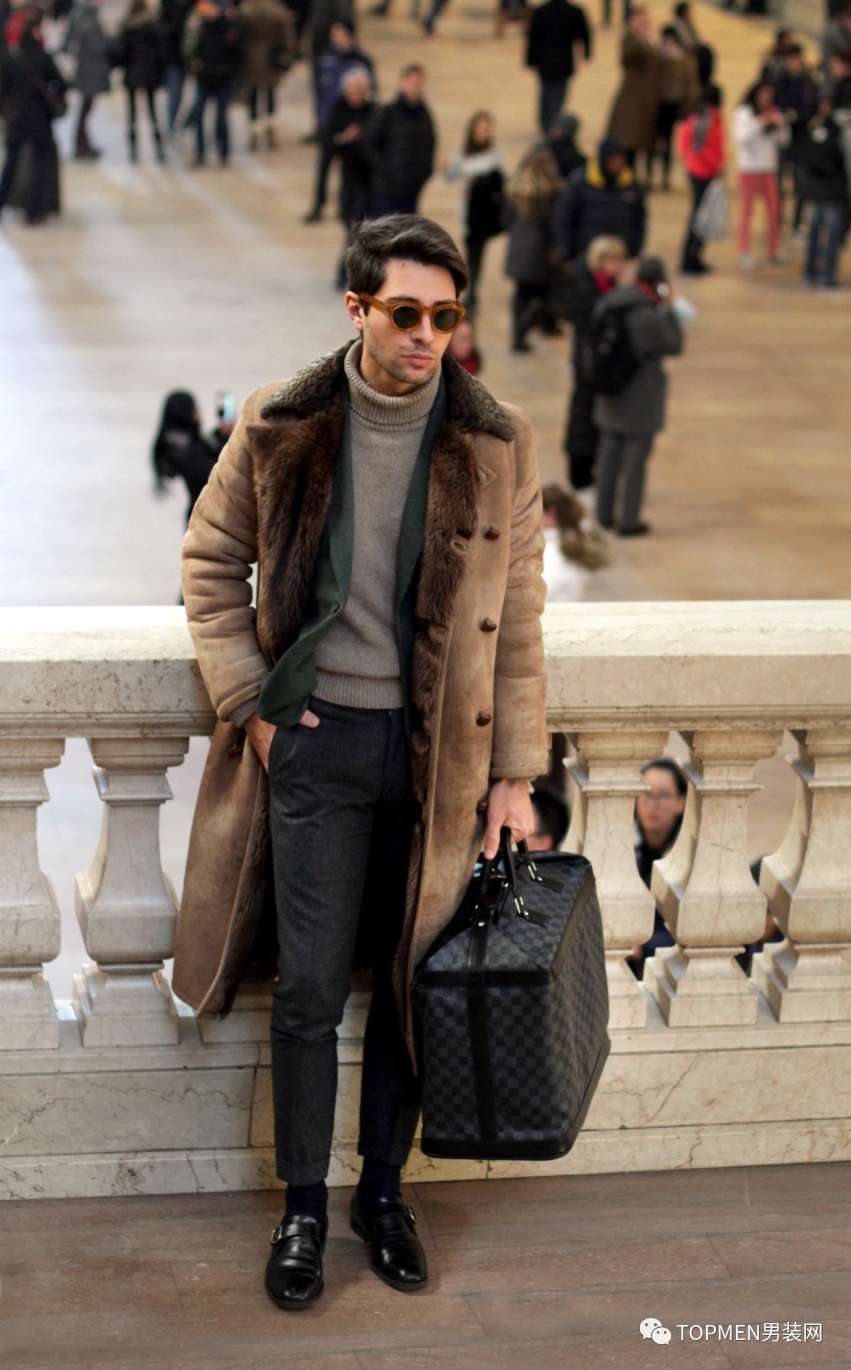 瘦子穿衣服撑不起来怎样改变,瘦子穿衣服撑不起来怎么锻炼