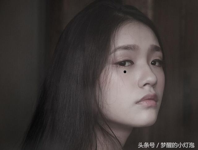 脸部哪个部位的痣影响婚姻,面部十二宫里的痣