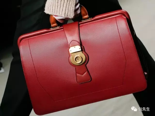 burberry怎么穿出效果,burberry2019早春款