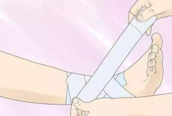 脚扭伤了最好的处理方法,脚扭伤了正确的处理步骤文字