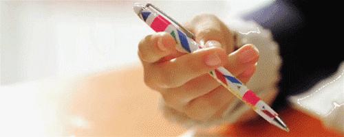 女朋友爱唠叨如何调整心态,有一个爱叨叨的老婆子怎么办