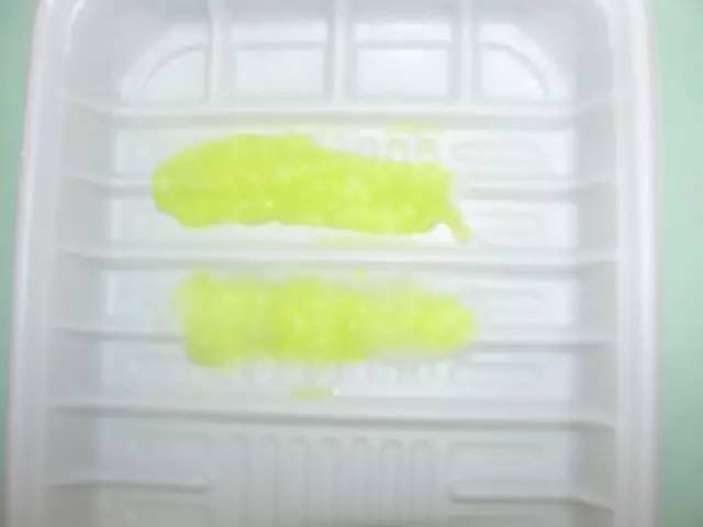 上火引起嘴唇干裂起皮用啥药,因为上火嘴唇起皮吃什么药