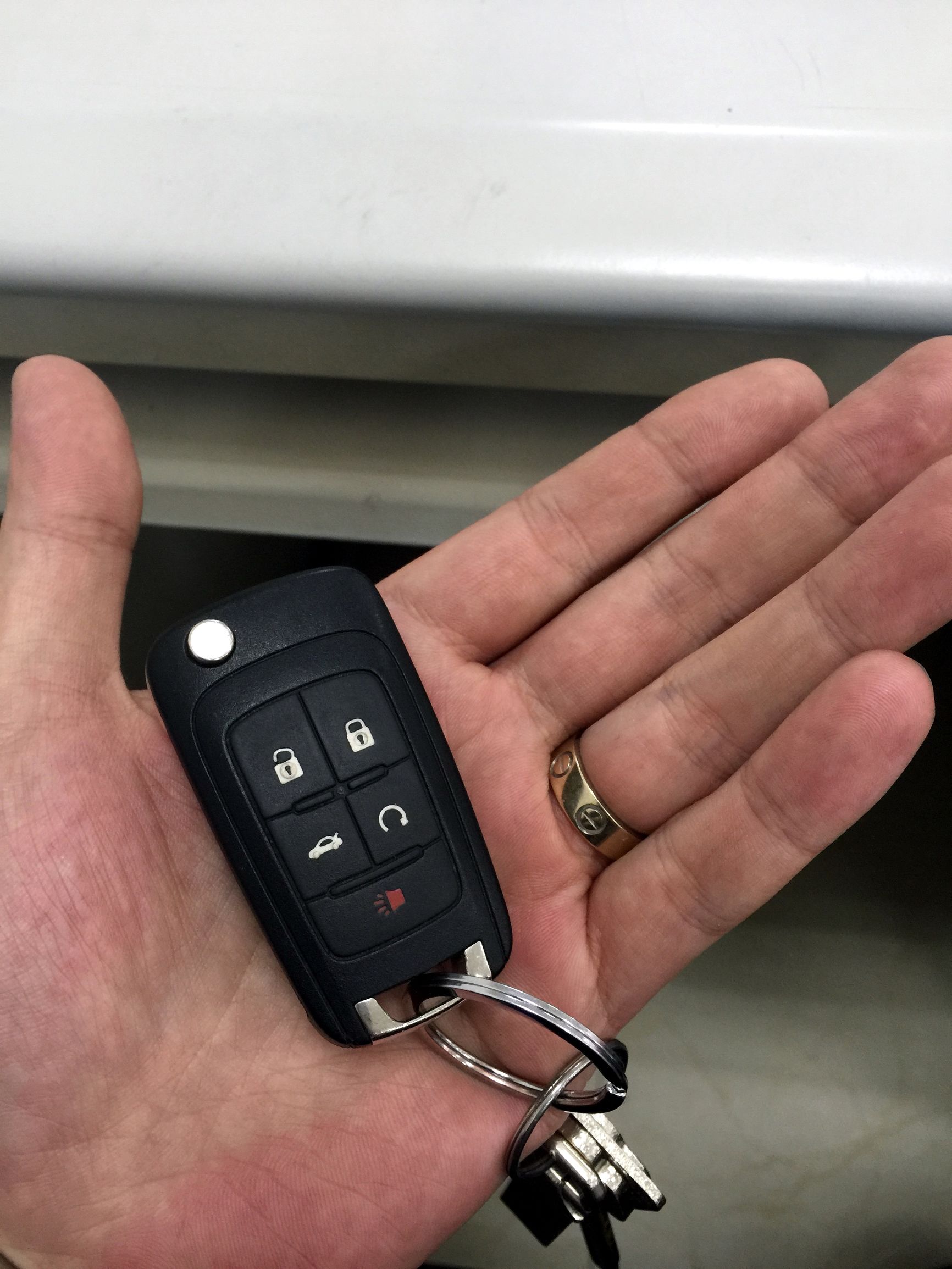 顽主-心血来潮，换个大车玩玩，别克13款君越用车感受！值得！