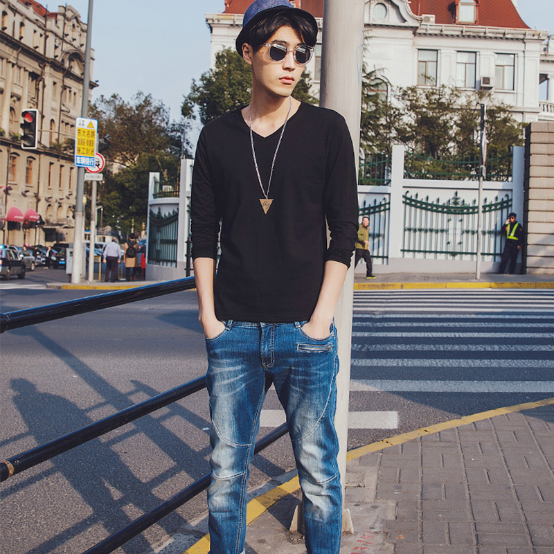 什么脸型适合v领t恤,长脸型的人适合v领上衣吗