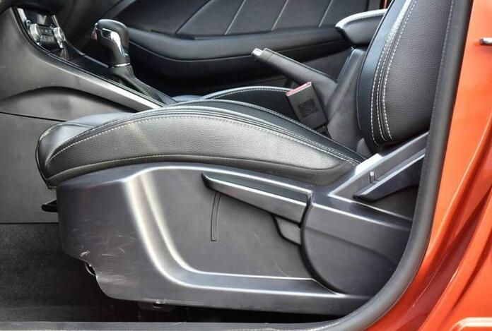 名爵zs2020款180dvvt自动,不黑不吹车评人