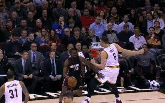 詹姆斯最新冲冠视频,詹姆斯复出首暴扣