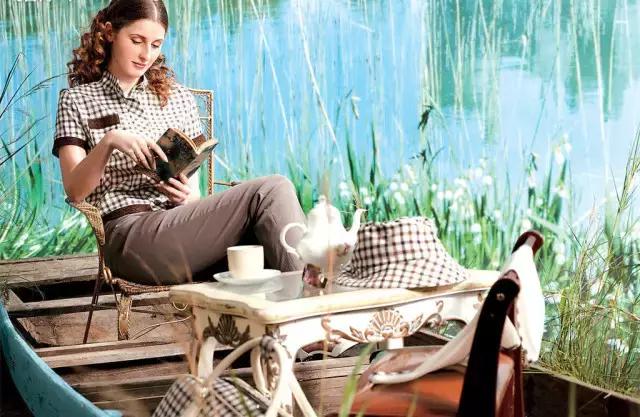 皮肤美容用什么书,女性必备的美容书籍