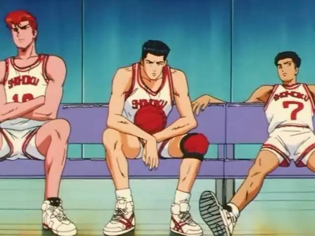 小白鞋终极总结，当下最火的9双小白鞋有什么不一样？