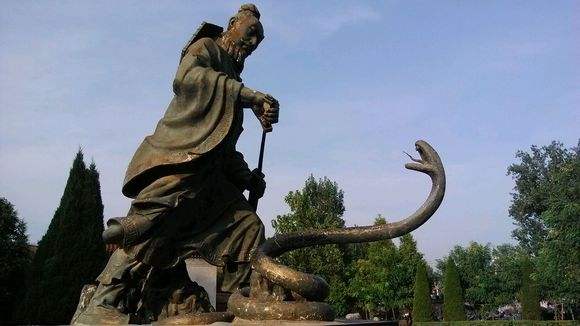 每天了解一个古人物,每天了解一件文物