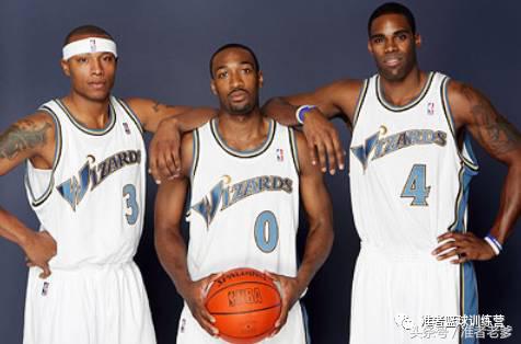 贩毒坐牢后靠卖汉堡逆袭人生，臭屌丝杀入NBA夺下总冠军