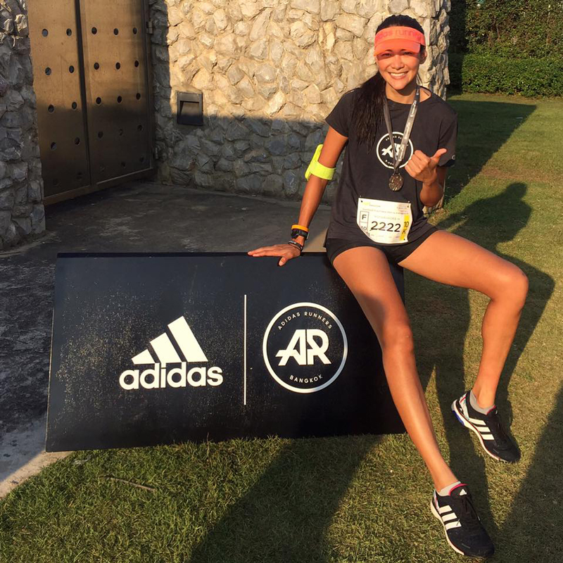 泰国除了人妖，能把自行车玩得这么溜的女神级人物，我也是服了！