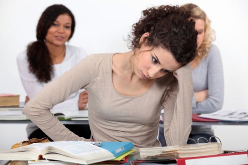 每天三分钟缓解肩周酸痛,每天十分钟改善肩颈酸痛简单易学