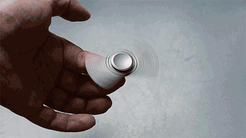 最新出的一代陀螺,又便宜又战斗力爆表的陀螺