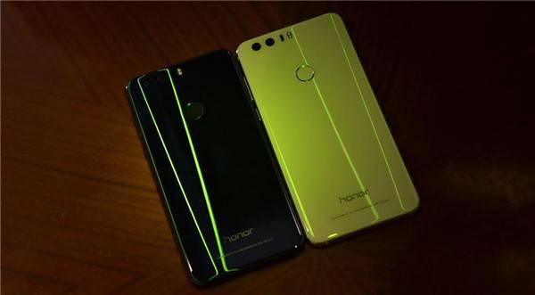 华为荣耀8：仅因为颜值？销量攀升