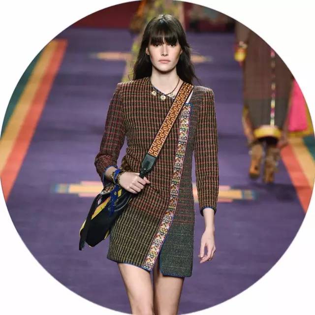 时装周怎么看秀新方式,怎么看懂时装秀