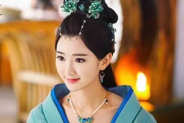 韩式半永久怎么洗眉毛,没有眉毛韩式半永久