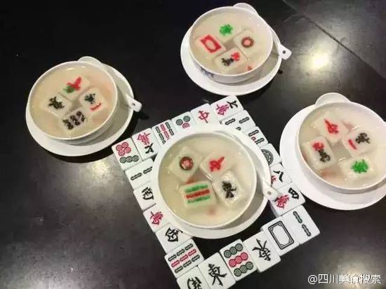 成都人最爱的形象不是滚滚竟然是TA！吃住都离不开呀