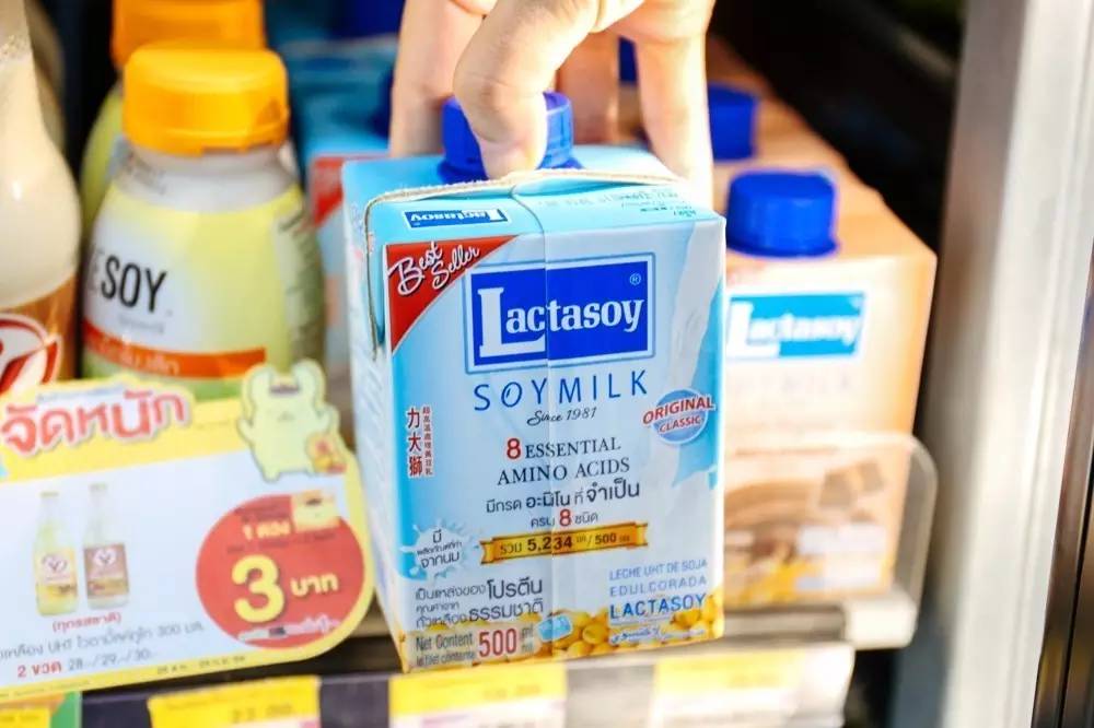 泰国什么值得买│没喝过这8种711卖得最火的饮料，你就不算来过泰国！