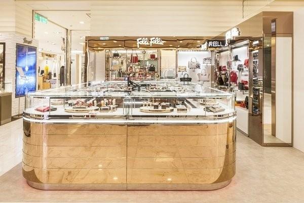 美到连刘奕儿都爱FolliFollie就是要给你满满大惊喜