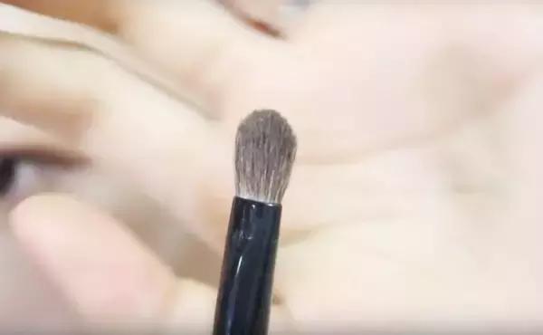 眉毛很淡如何画出根根分明的眉毛,没眉毛怎么画出根根分明的眉毛