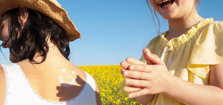 护肤品涂越多越好吗,护肤品一般涂几层最好