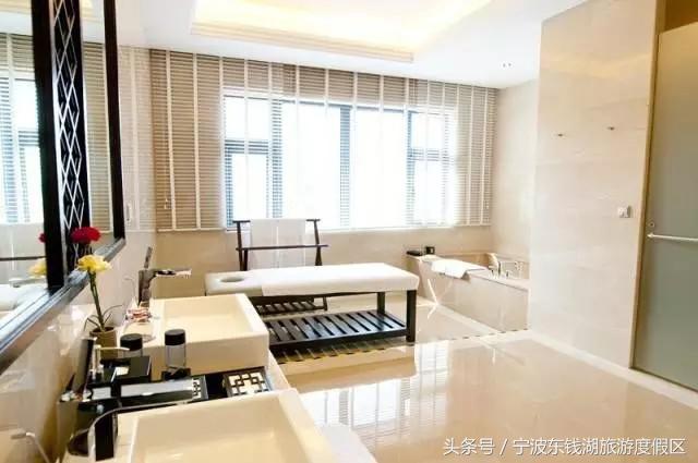 花讯播报泡汤赏花SPA住客房，只在南苑花博园！