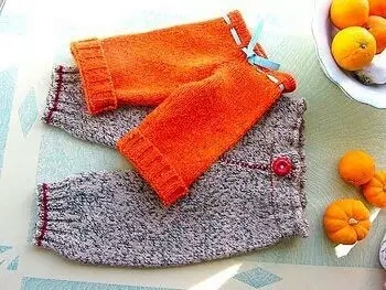 旧毛衣怎么废物利用不缝针,旧毛衣拆了怎么废物利用