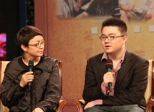 娱乐圈这两位父亲离婚后对孩子不管不问，只是苦了两位母亲