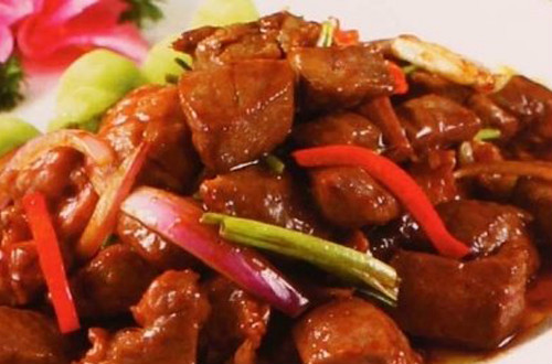 正宗红烧牛肉的做法及配方,最好吃的川味红烧牛肉配方教程