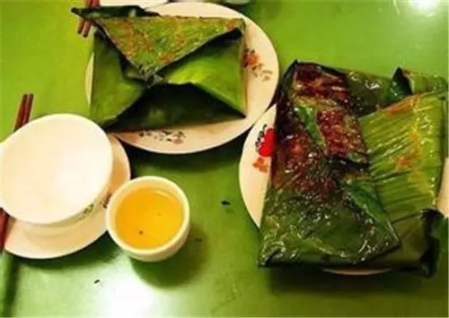 旅游攻略西双版纳美食小吃,西双版纳旅游攻略小吃