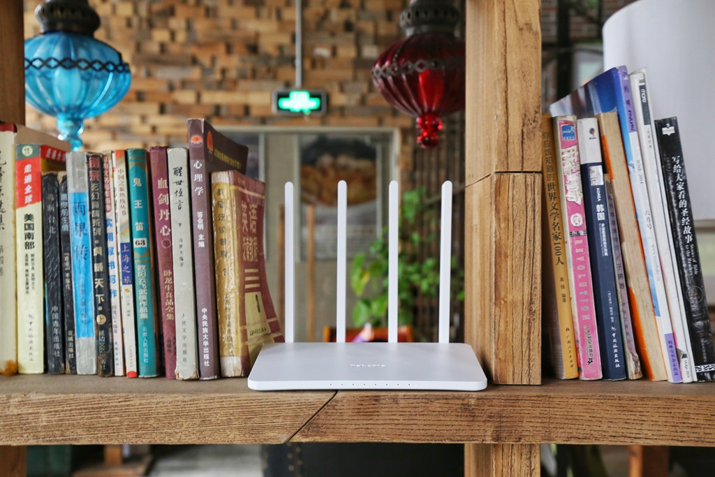 磊科n1路由器,性价比高的大功率路由器推荐