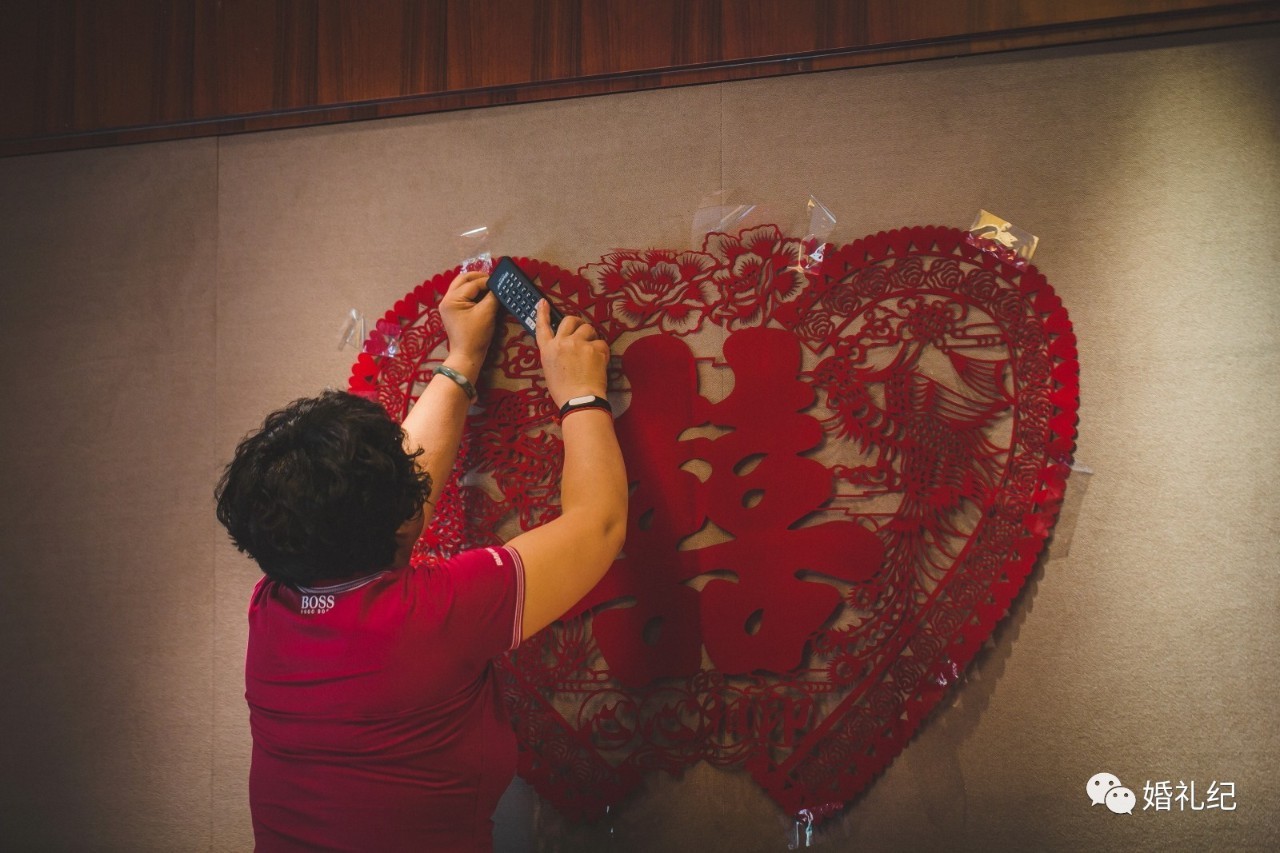 怎样布置婚房高雅又简单,婚房怎么布置不显土气又上档次