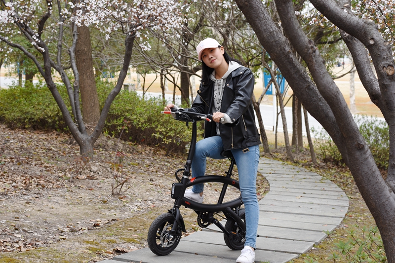 摩拜的单车怎么这么难骑,摩拜ofo共享单车