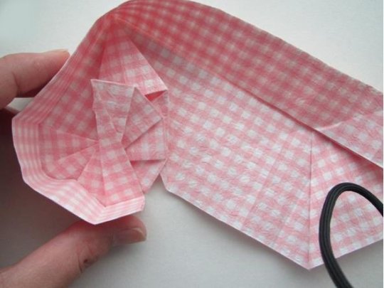 组合心形礼品盒折纸图解教程,心形折纸收纳盒教程简单